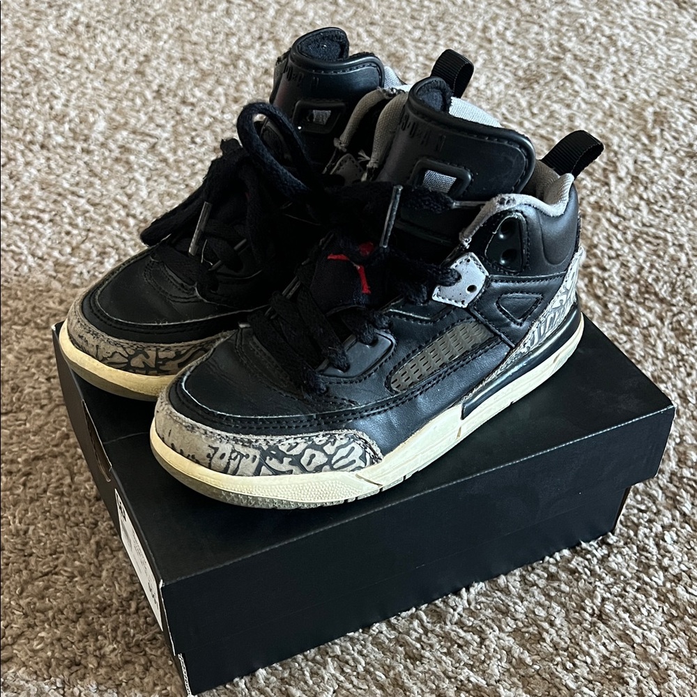 Jordan Kids Black and Cream Sneakers